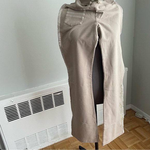 E Pop 360 stretchy drawstring pant with graphic design - Picture 2 of 8